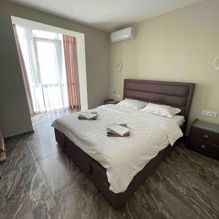 Apartment New Building In Center Dnipro Esterno foto