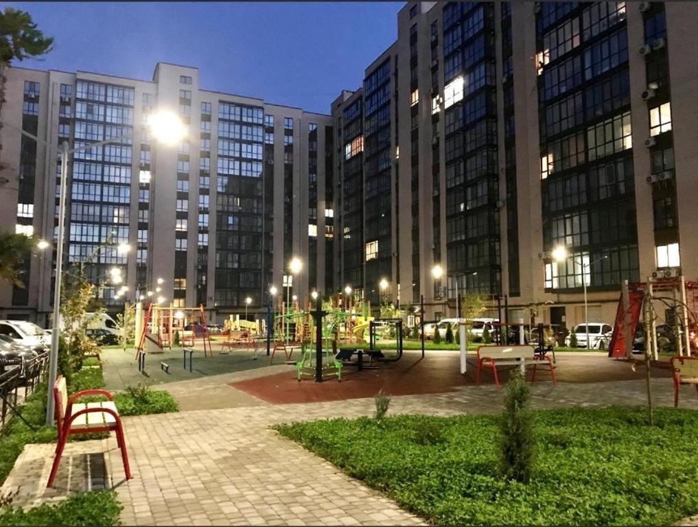 Apartment New Building In Center Dnipro Esterno foto