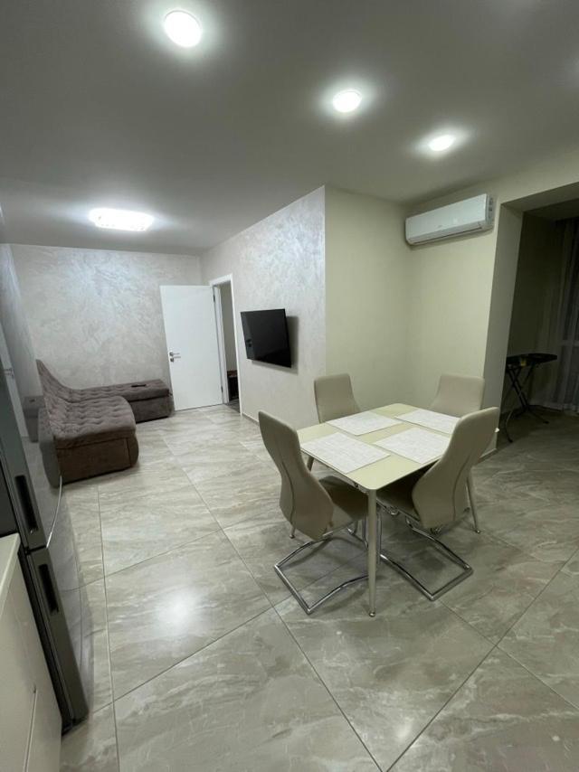 Apartment New Building In Center Dnipro Esterno foto