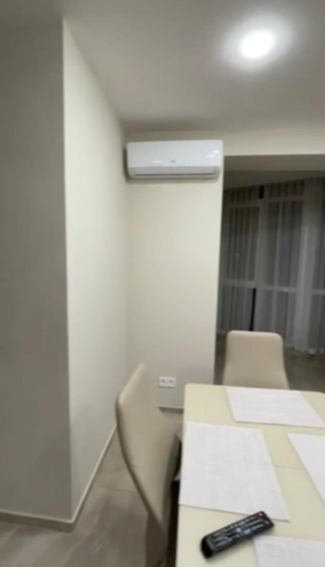Apartment New Building In Center Dnipro Esterno foto