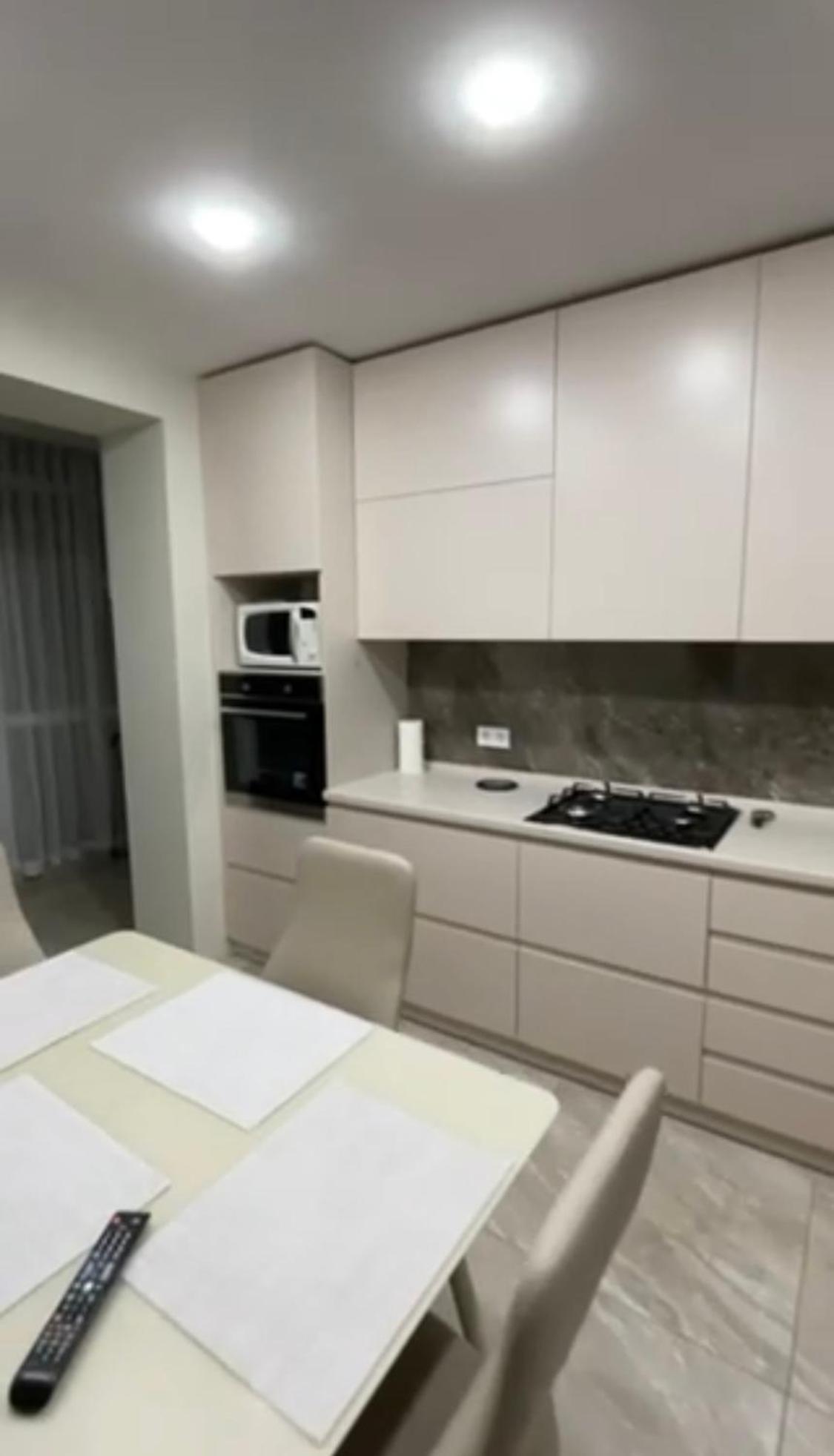 Apartment New Building In Center Dnipro Esterno foto